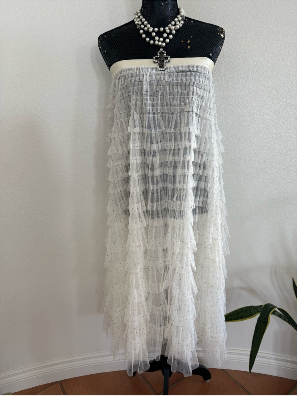 Romantic Ruffle Cream Layered Tulle Midi Skirt With Black Swiss Dots Size Small - Picture 3 of 6